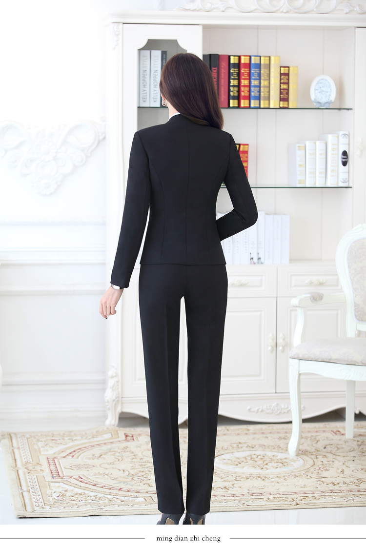 韩版女西服